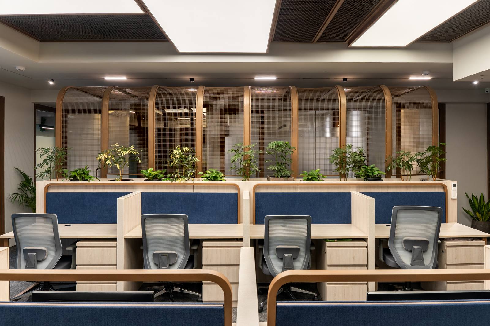 Open workspace transformation office interior design